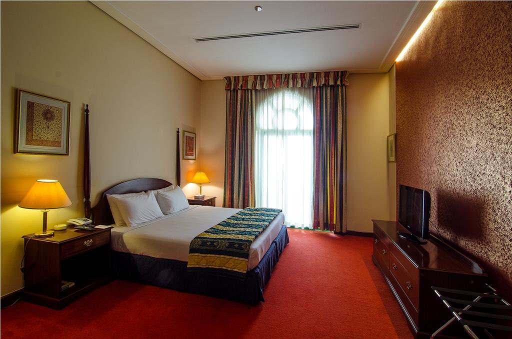 Cassells Ghantoot Hotel & Resort Стая снимка