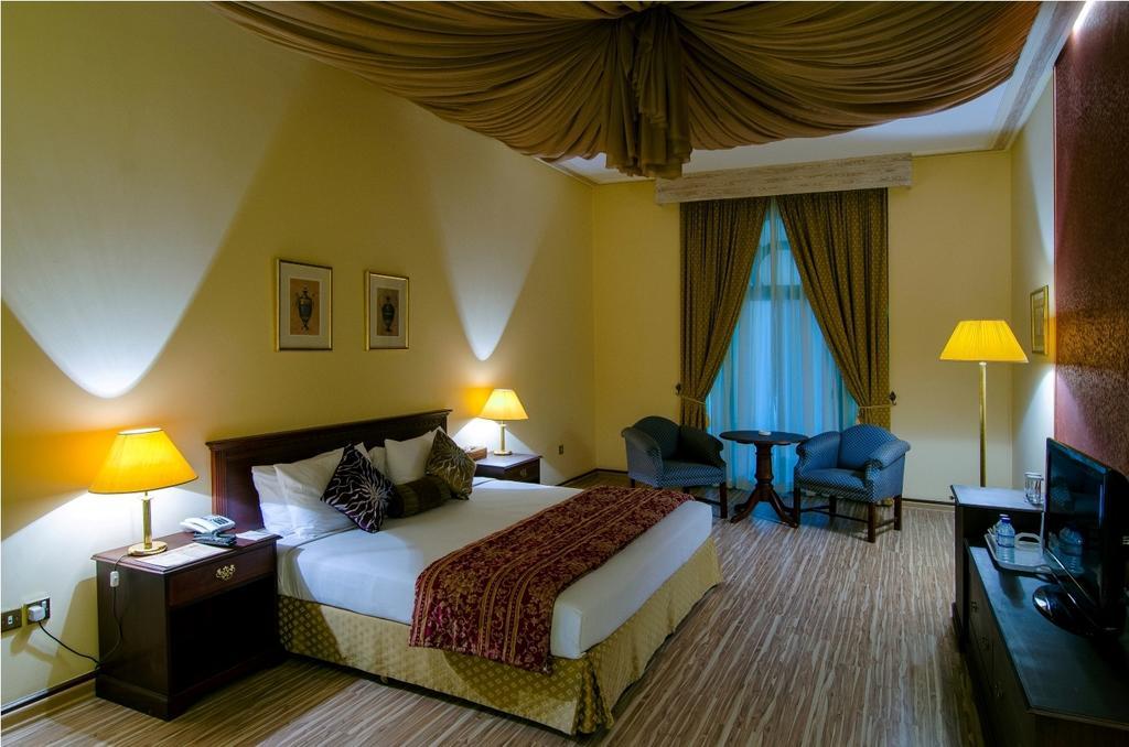 Cassells Ghantoot Hotel & Resort Стая снимка