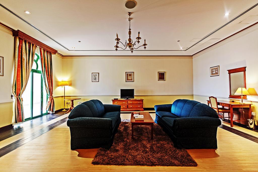 Cassells Ghantoot Hotel & Resort Екстериор снимка